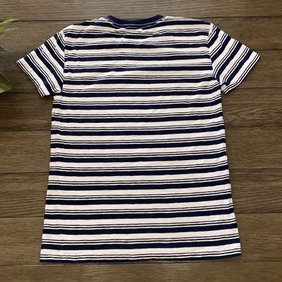 American Eagle men’s XS t shirt - Picture 3 of 3